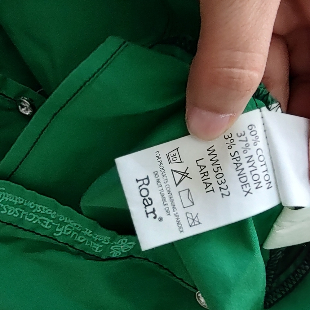 Green rhinestone sequenced roar button down - Picture 7 of 14